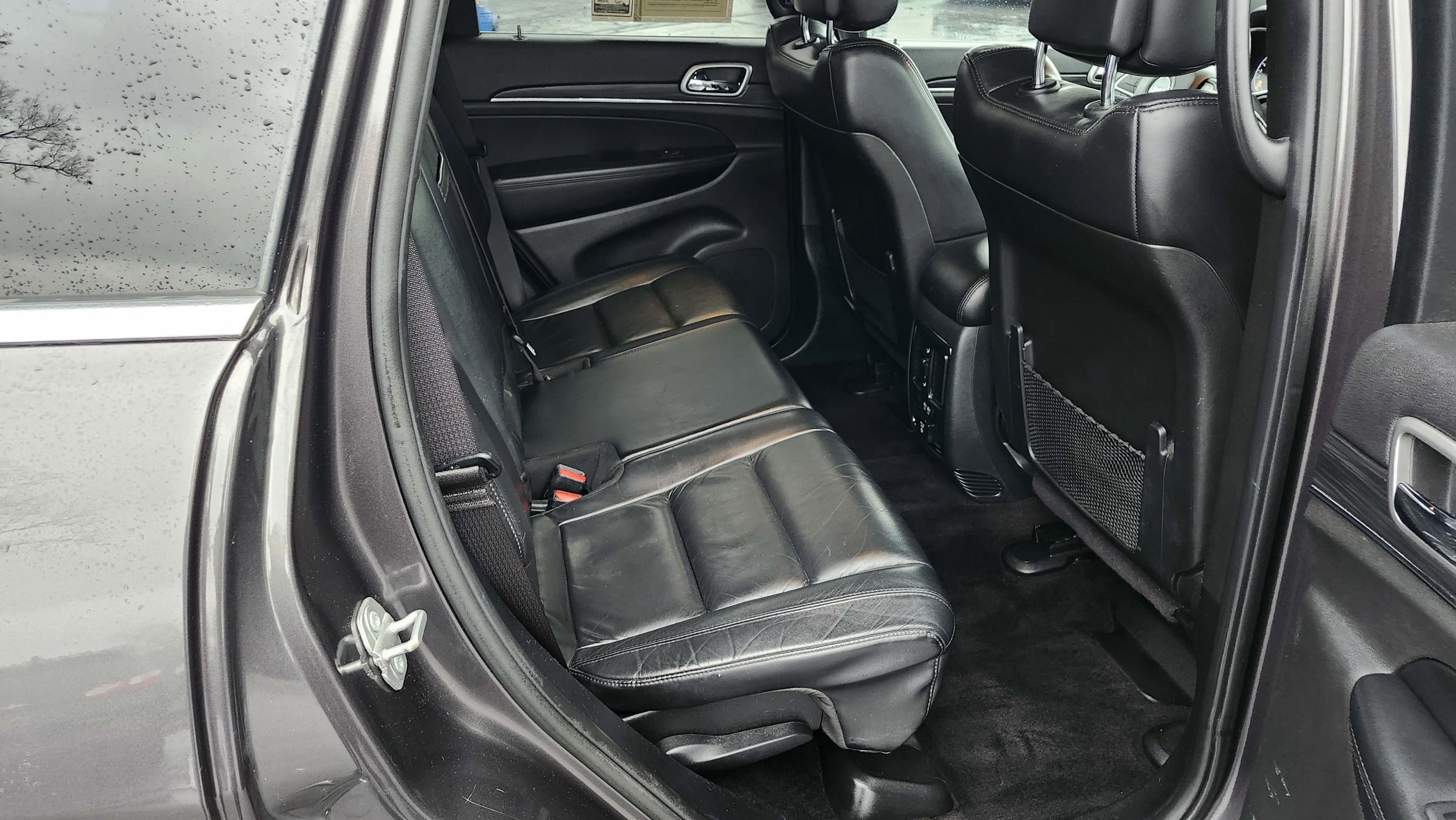 Used 2019 Jeep Grand Cherokee Limited image 21