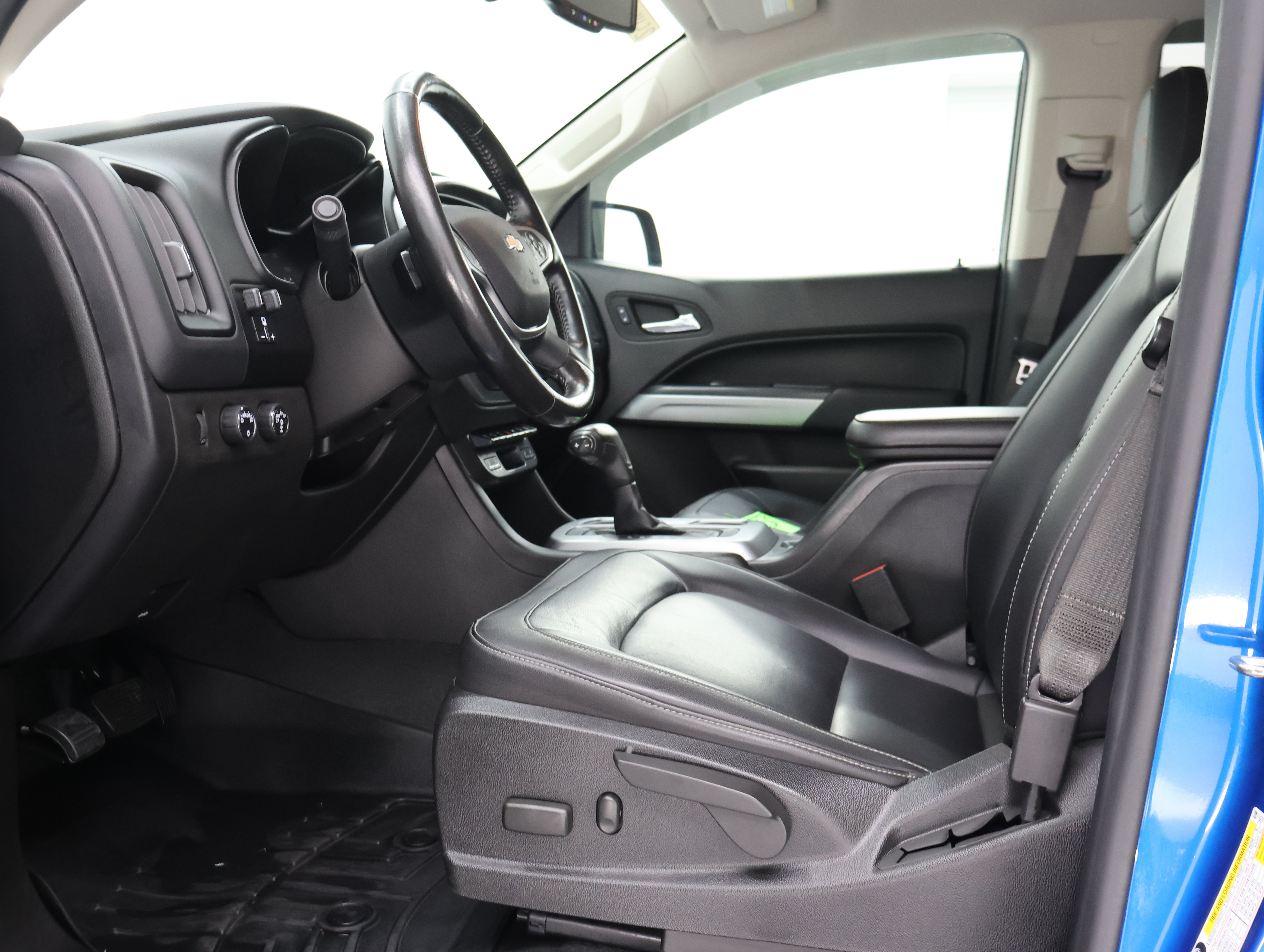Used 2021 Chevrolet Colorado ZR2 AWD/4WD image 8