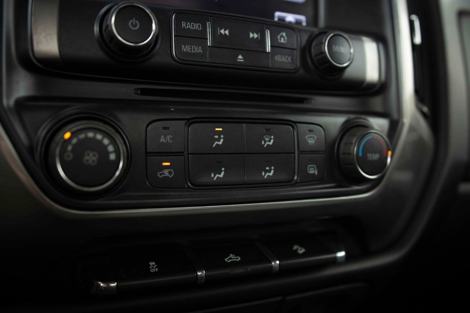 Used 2017 Chevrolet Silverado 1500 LT w/ Snow Plow Prep Package image 8