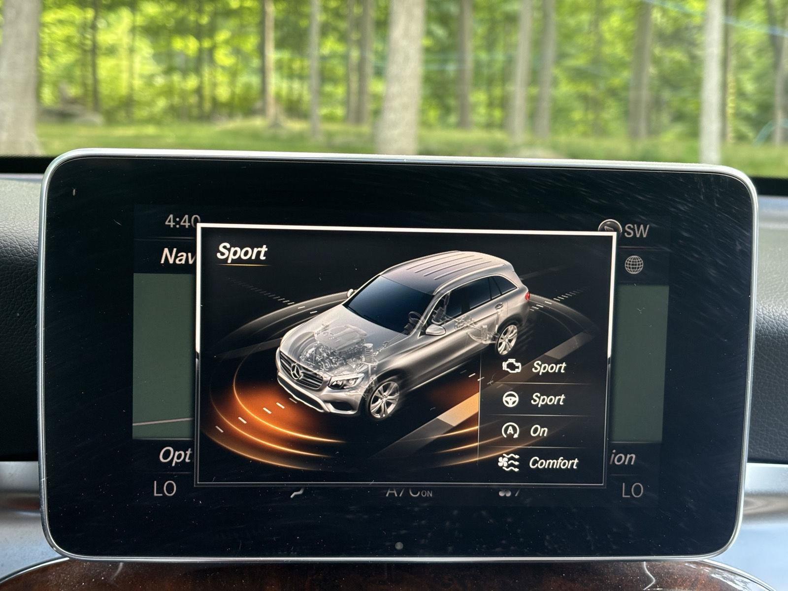 Used 2017 Mercedes-Benz GLC 300 4MATIC image 40