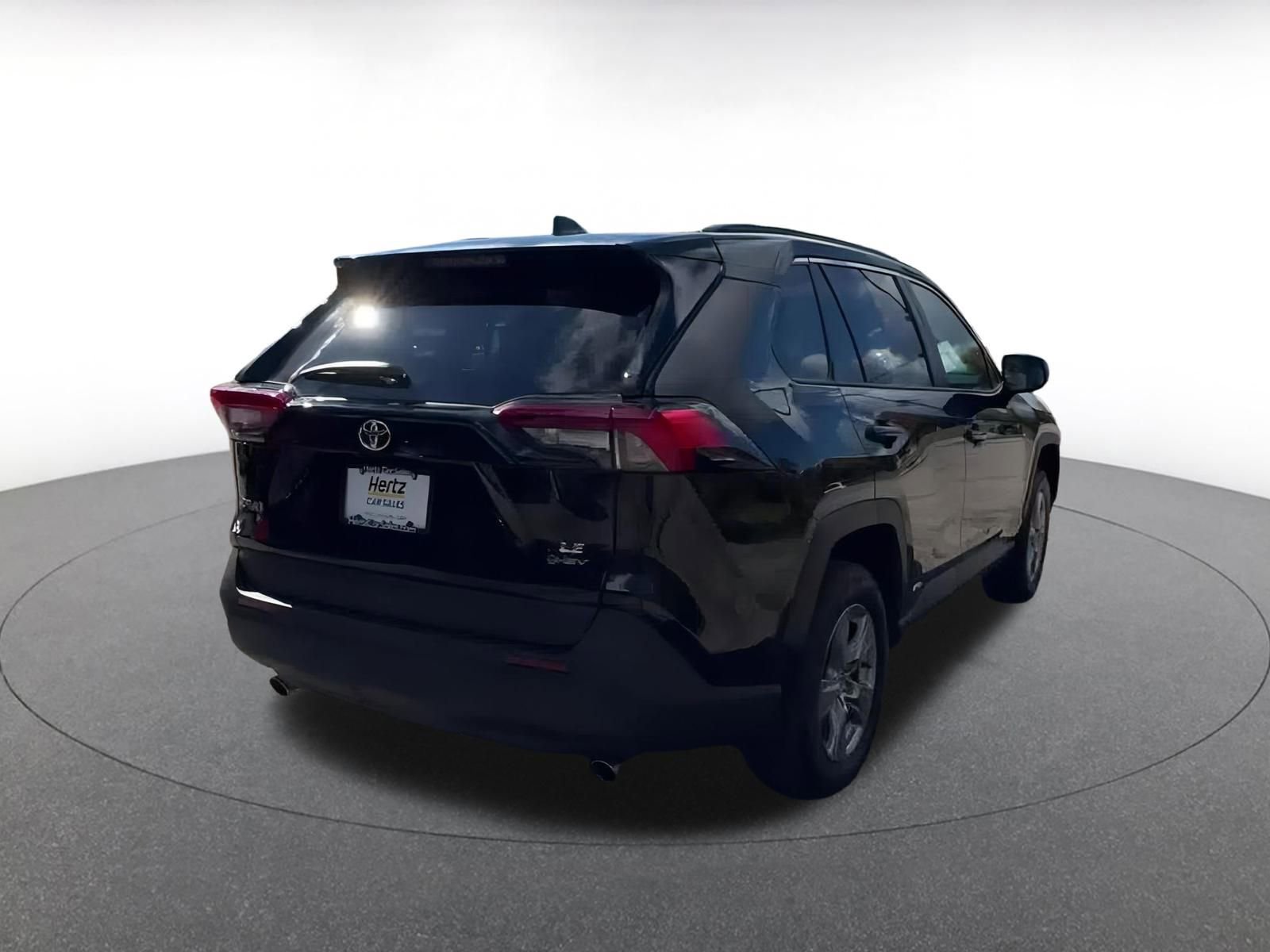 Used 2025 Toyota RAV4 LE image 14