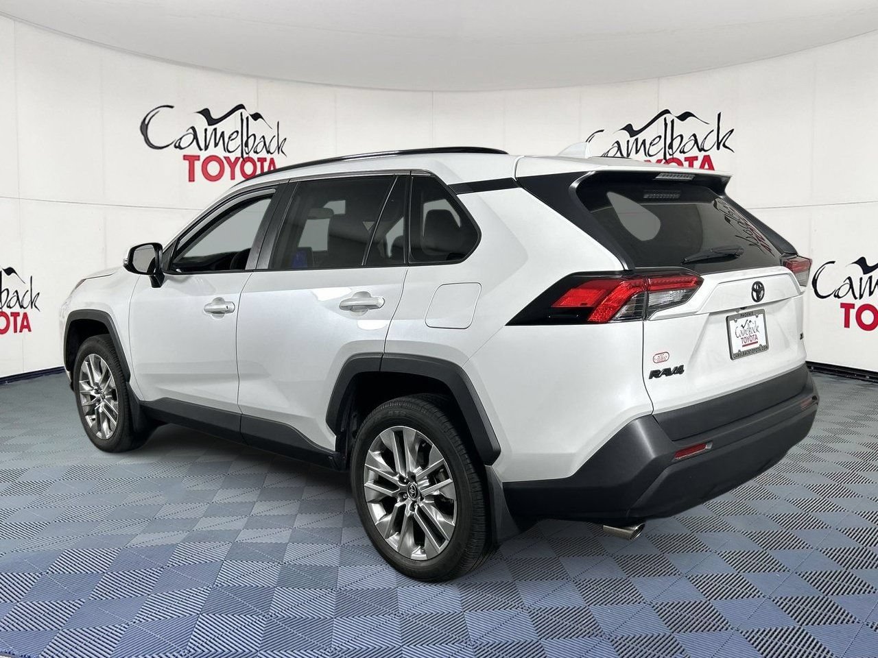 Used 2025 Toyota RAV4 XLE Premium w/ Weather Package FWD image 6