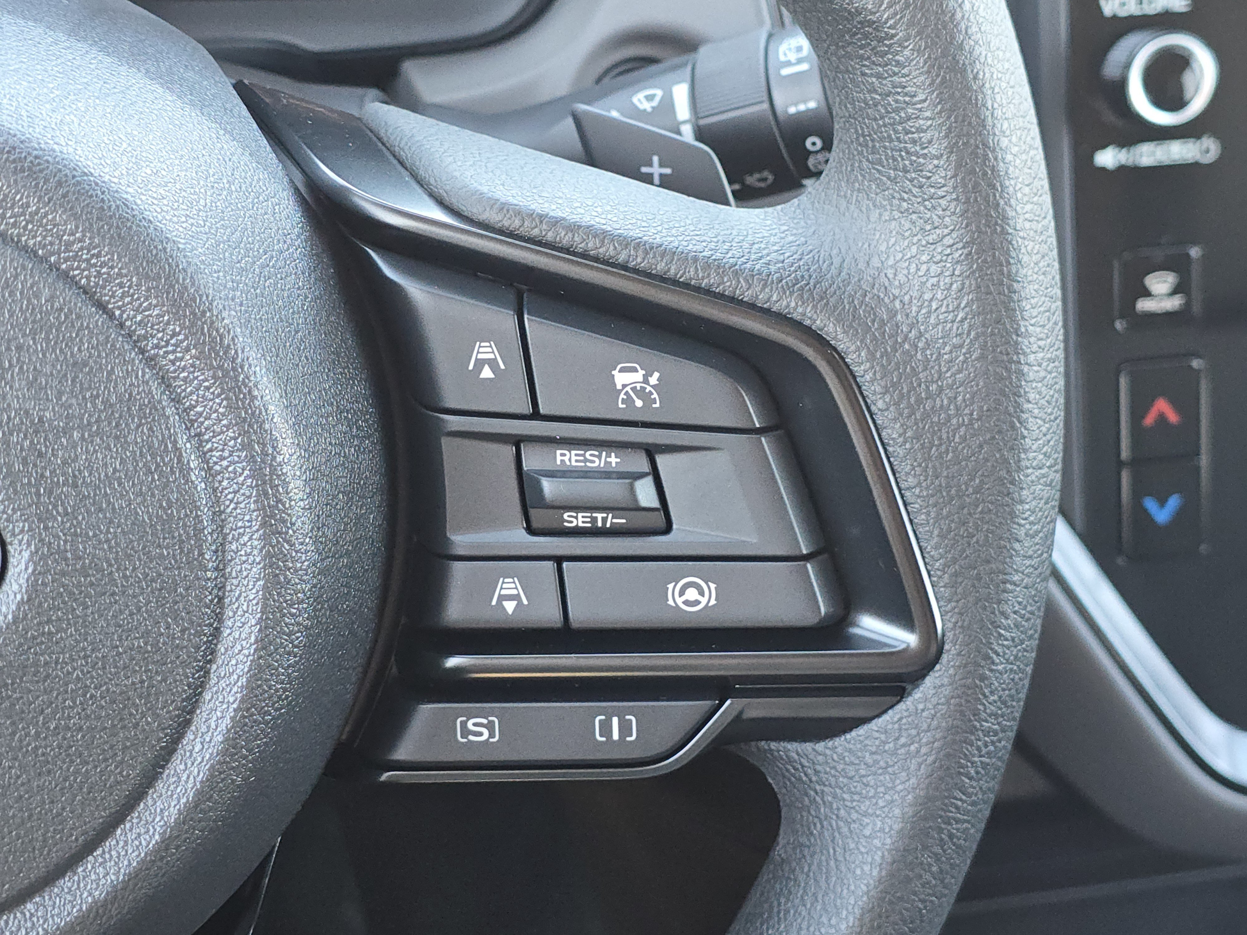 New 2026 Subaru Crosstrek 2.5i Premium AWD/4WD image 25
