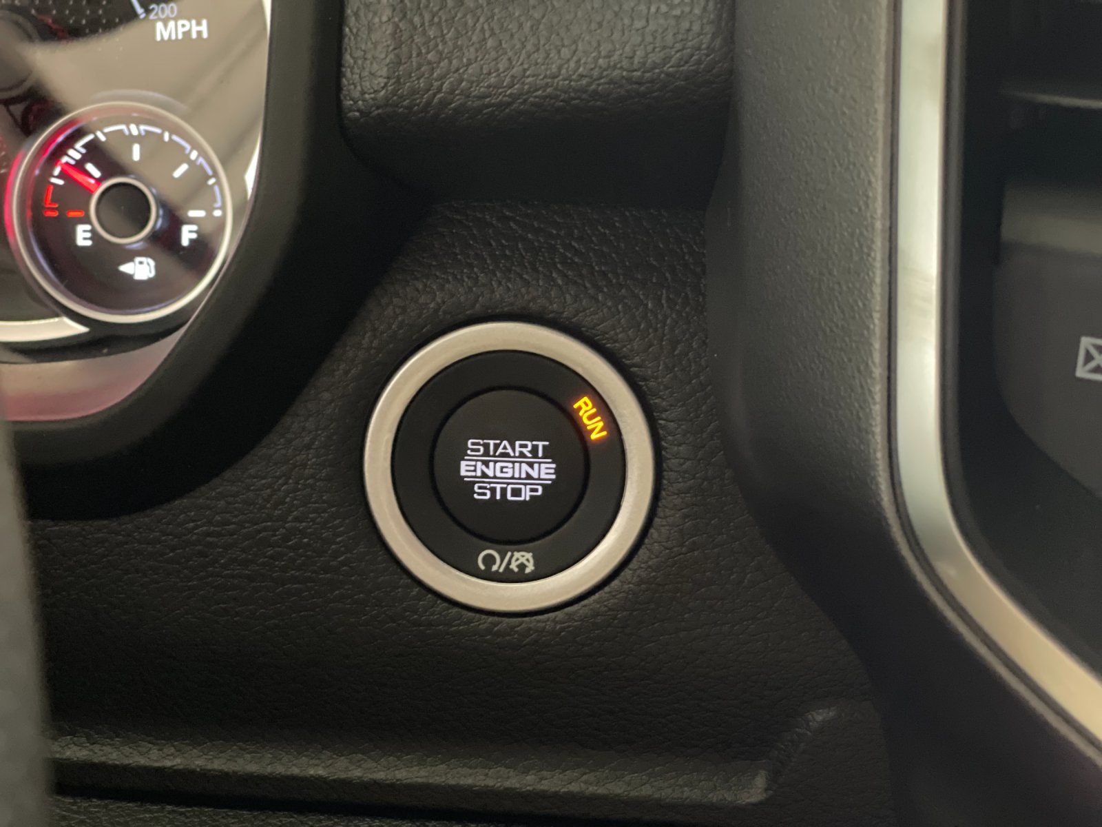 New 2026 RAM 1500 Express AWD/4WD image 23