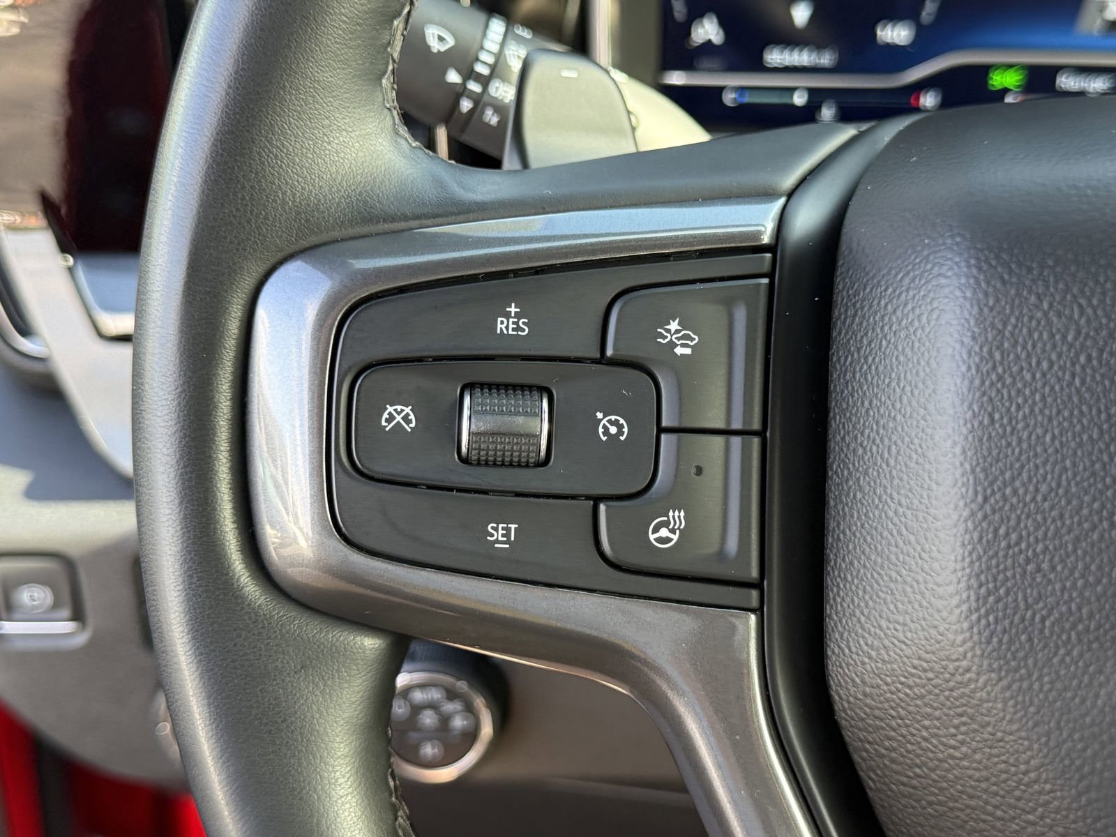 Used 2023 Chevrolet Silverado 1500 ZR2 w/ Technology Package image 29