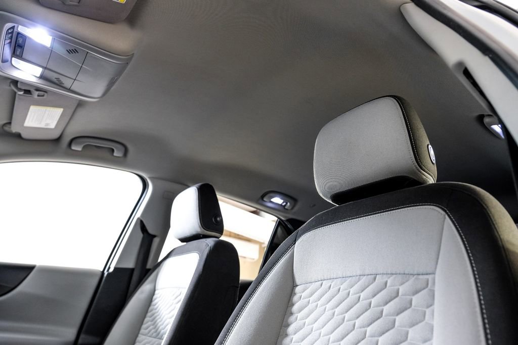 Used 2019 Chevrolet Equinox LT image 30