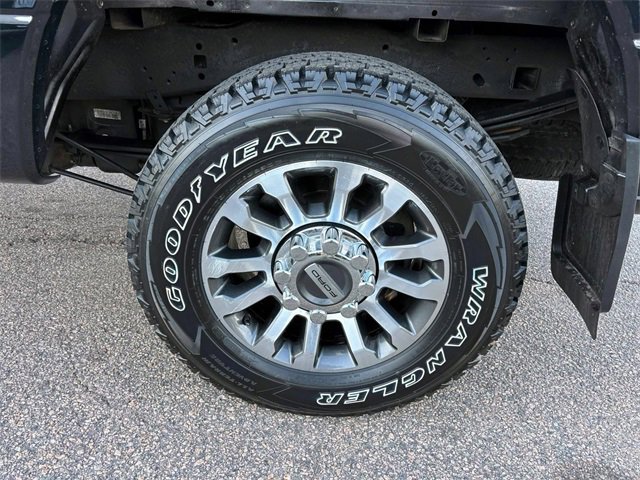 Used 2022 Ford F250 Lariat w/ Lariat Value Package image 32