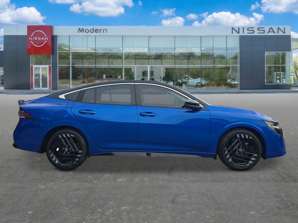 New 2027 Nissan Sentra SR w/ SR Premium Package FWD image 6
