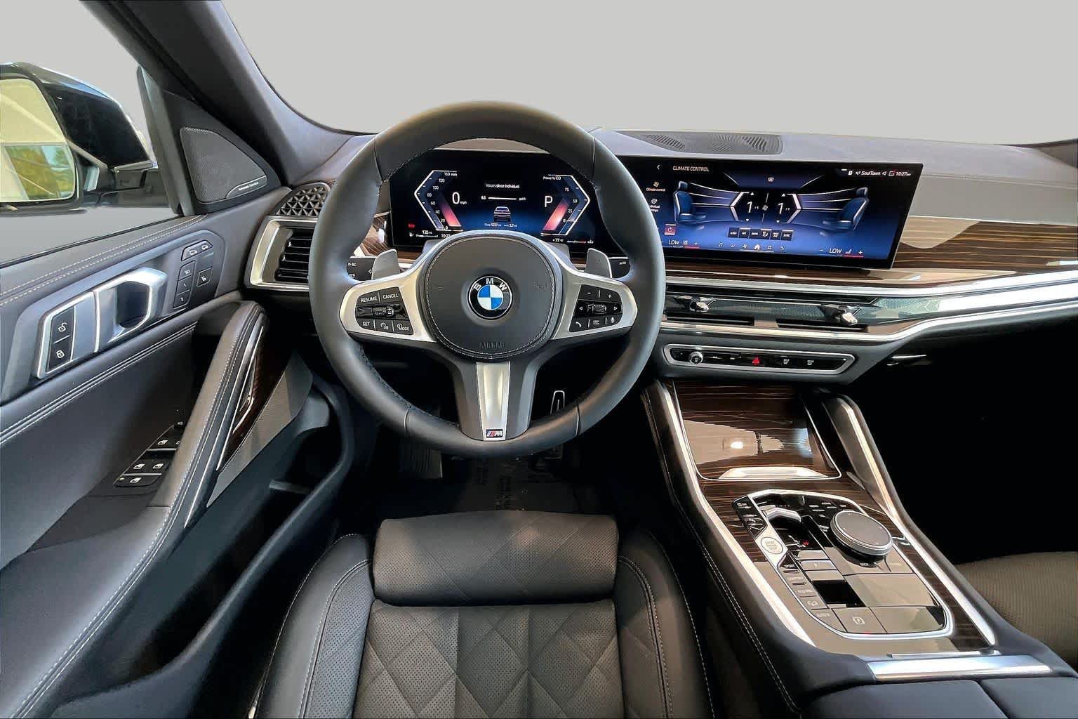 Used 2026 BMW X6 xDrive40i AWD/4WD image 5
