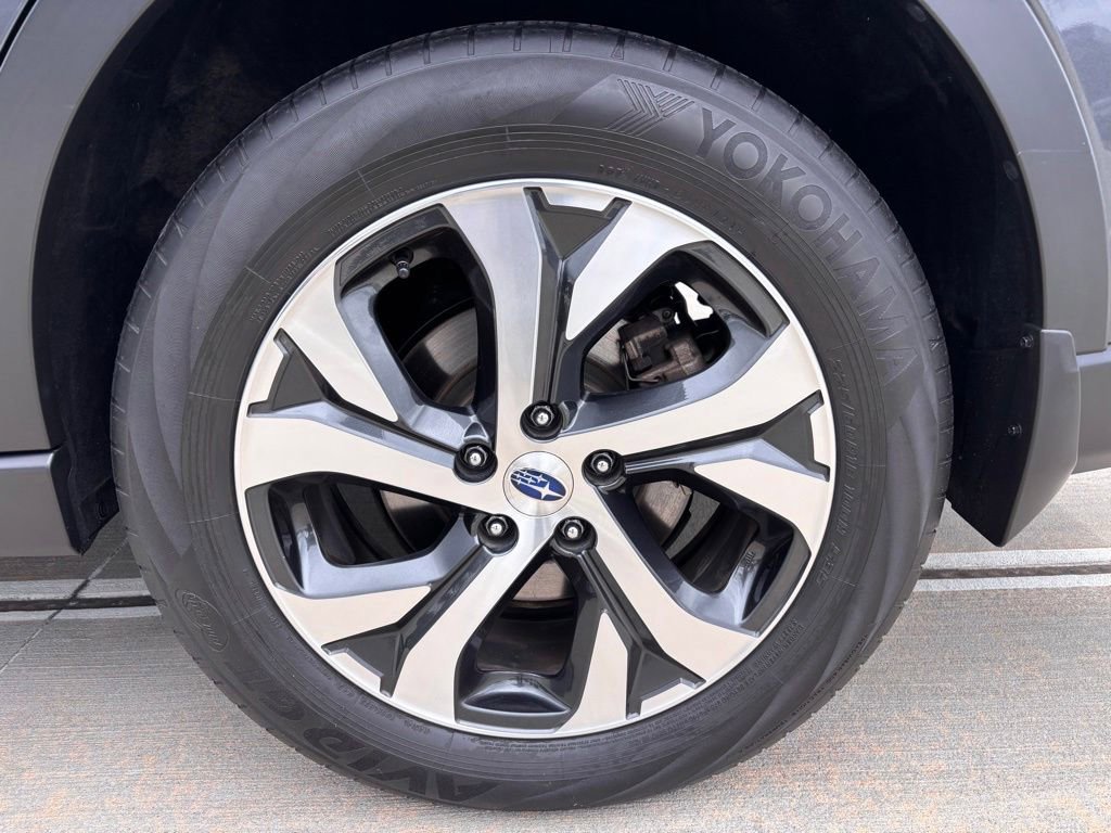 Used 2022 Subaru Outback Touring w/ Popular Package #2 AWD/4WD image 11
