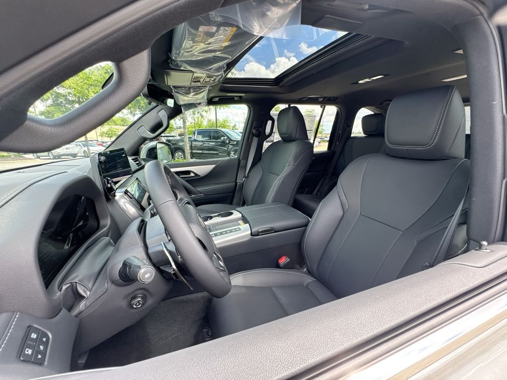 New 2026 Lexus LX 700h F Sport AWD/4WD image 10