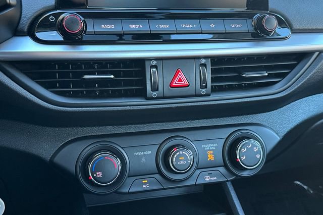 Used 2024 Kia Forte LXS w/ LXS Technology Package image 19