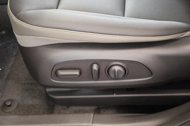 New 2026 Chevrolet Trax ACTIV w/ Driver Confidence Package FWD image 12