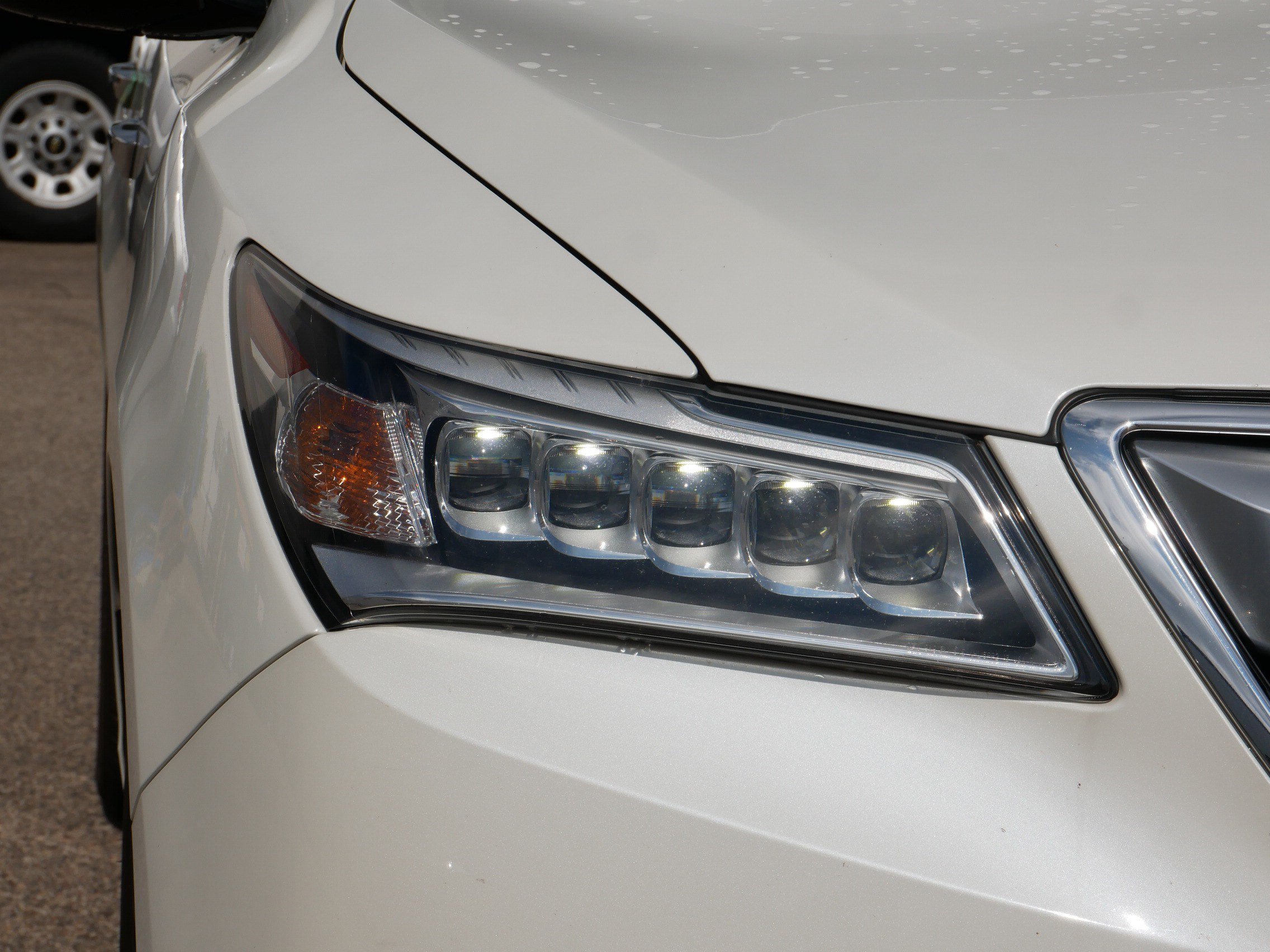 Used 2016 Acura MDX SH-AWD w/ Technology Package image 16