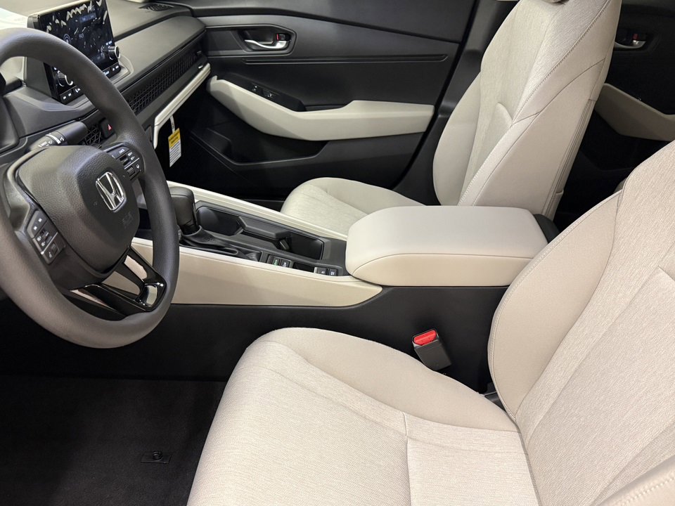 New 2025 Honda Accord LX image 15