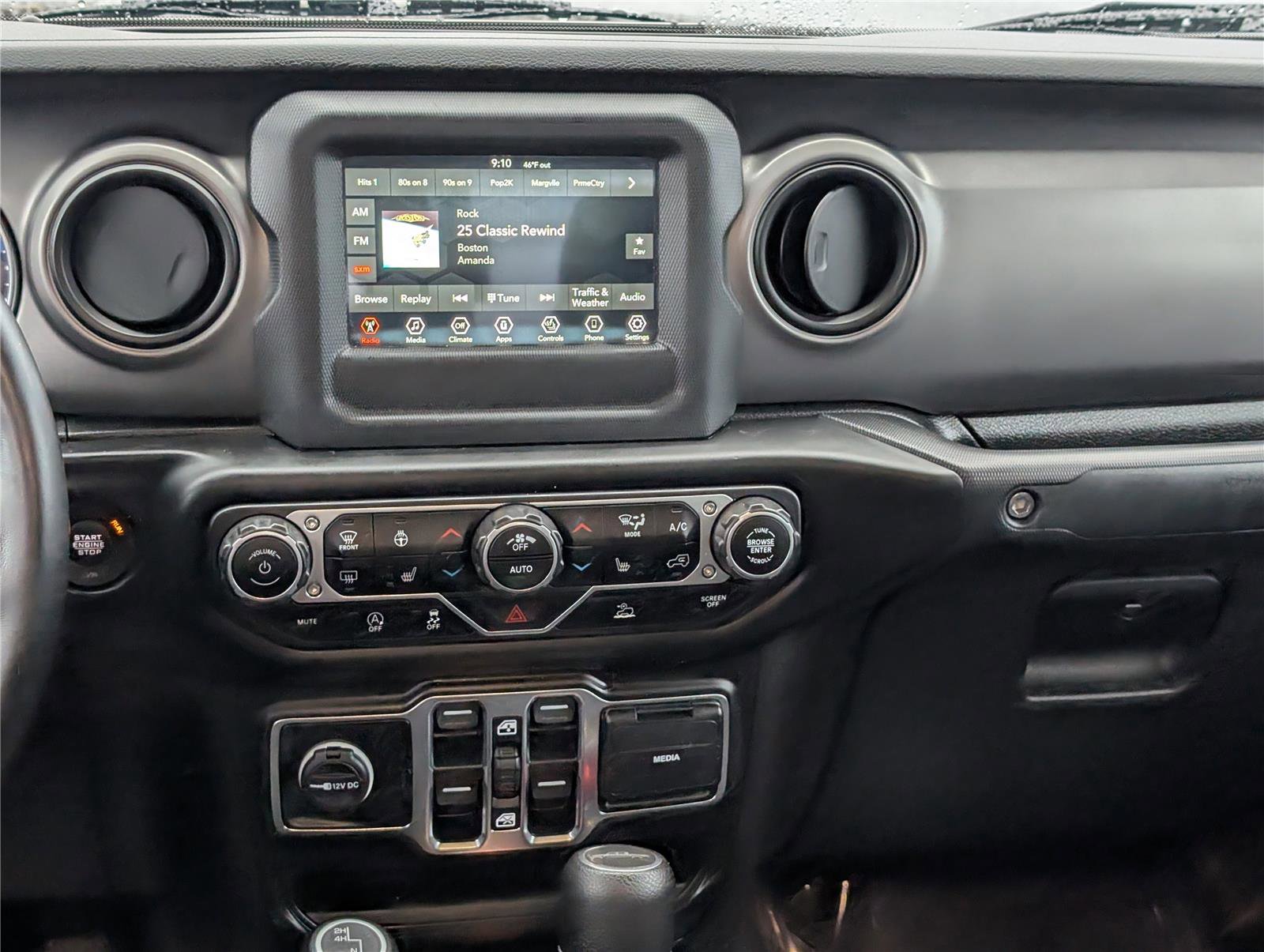 Used 2021 Jeep Gladiator Sport AWD/4WD image 17