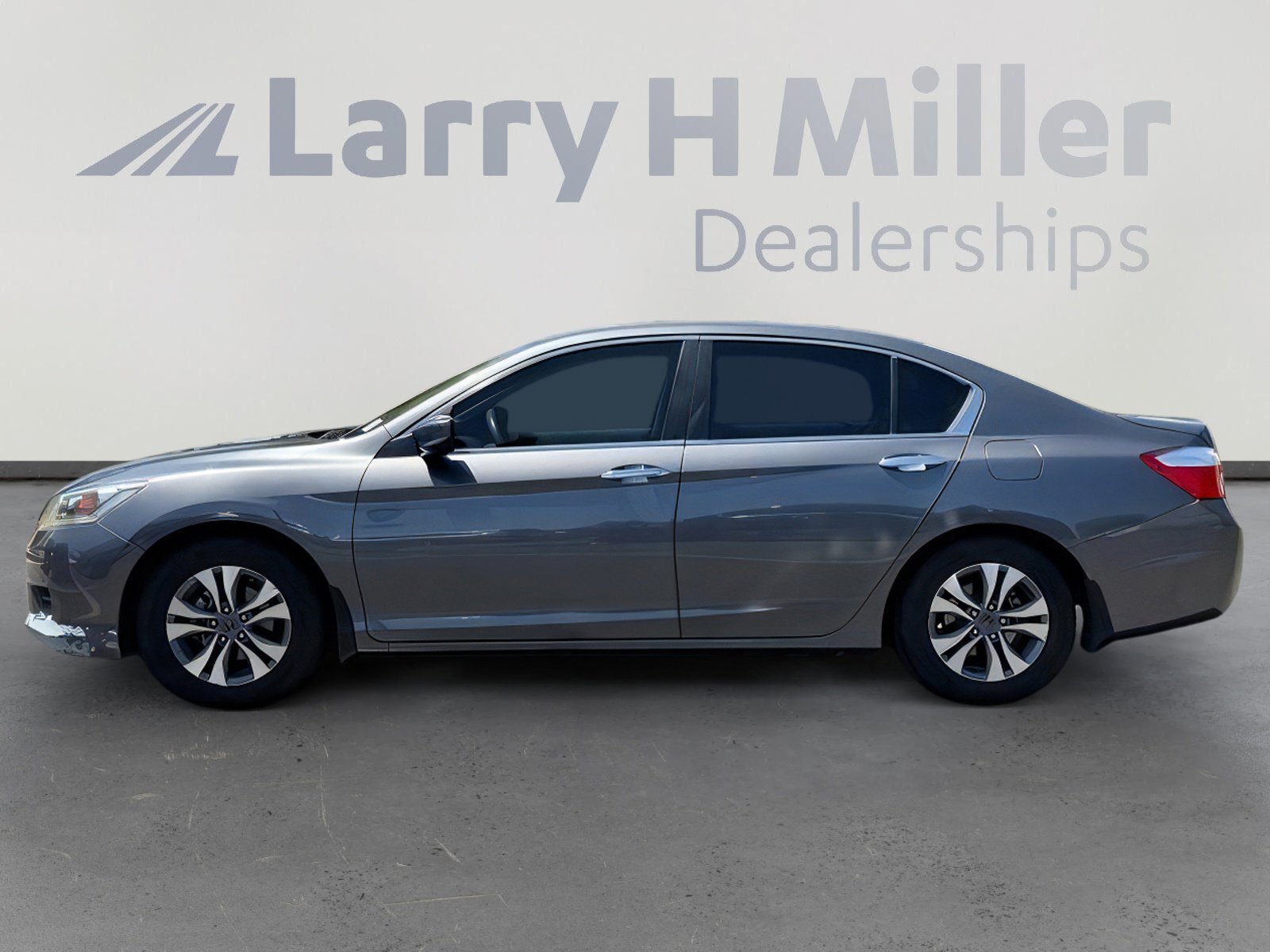Used 2013 Honda Accord LX image 2