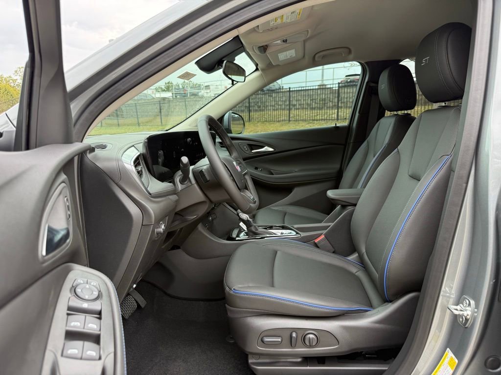 New 2026 Buick Encore GX Sport Touring image 18