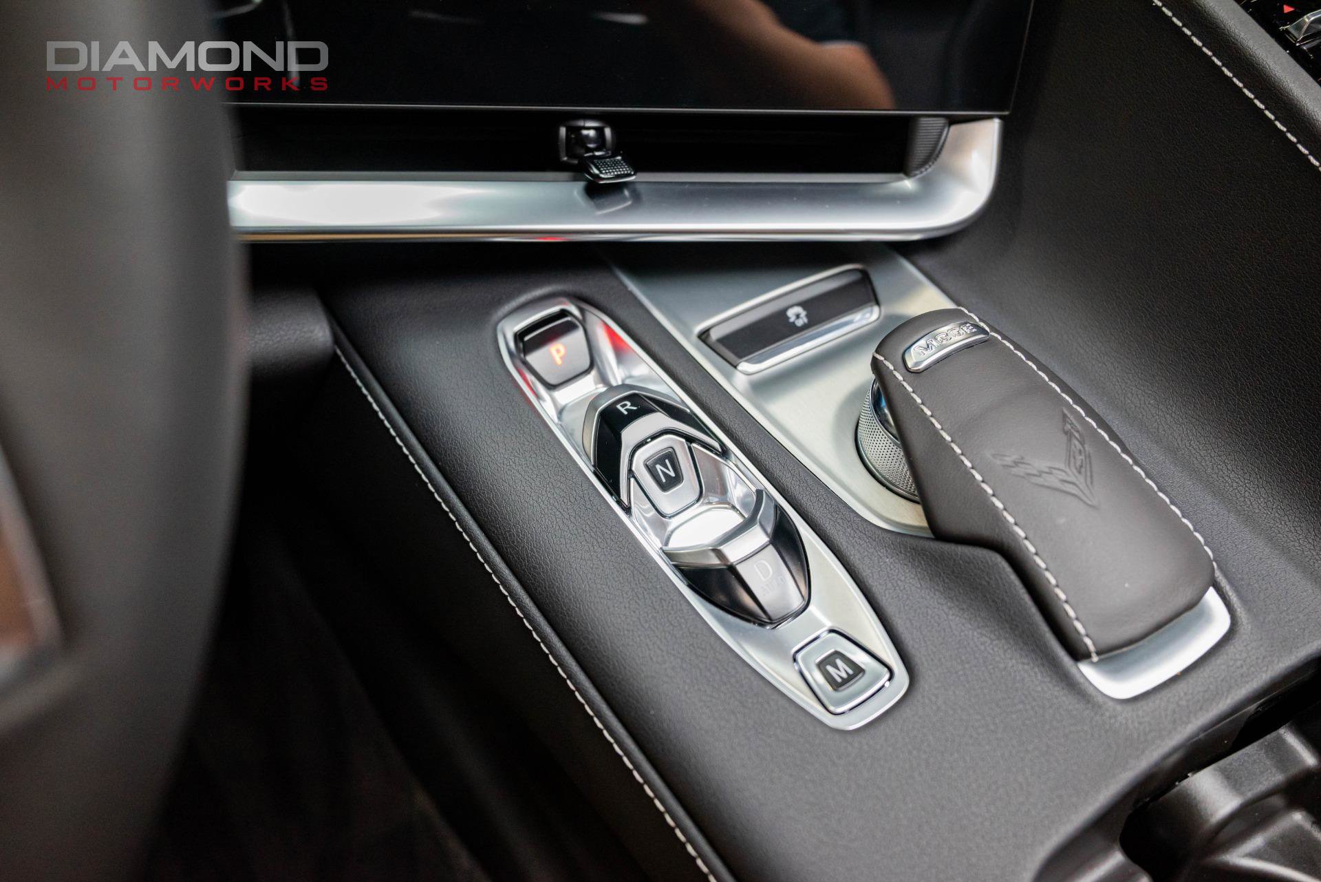 Used 2024 Chevrolet Corvette Stingray Coupe w/ Z51 Performance Package image 17