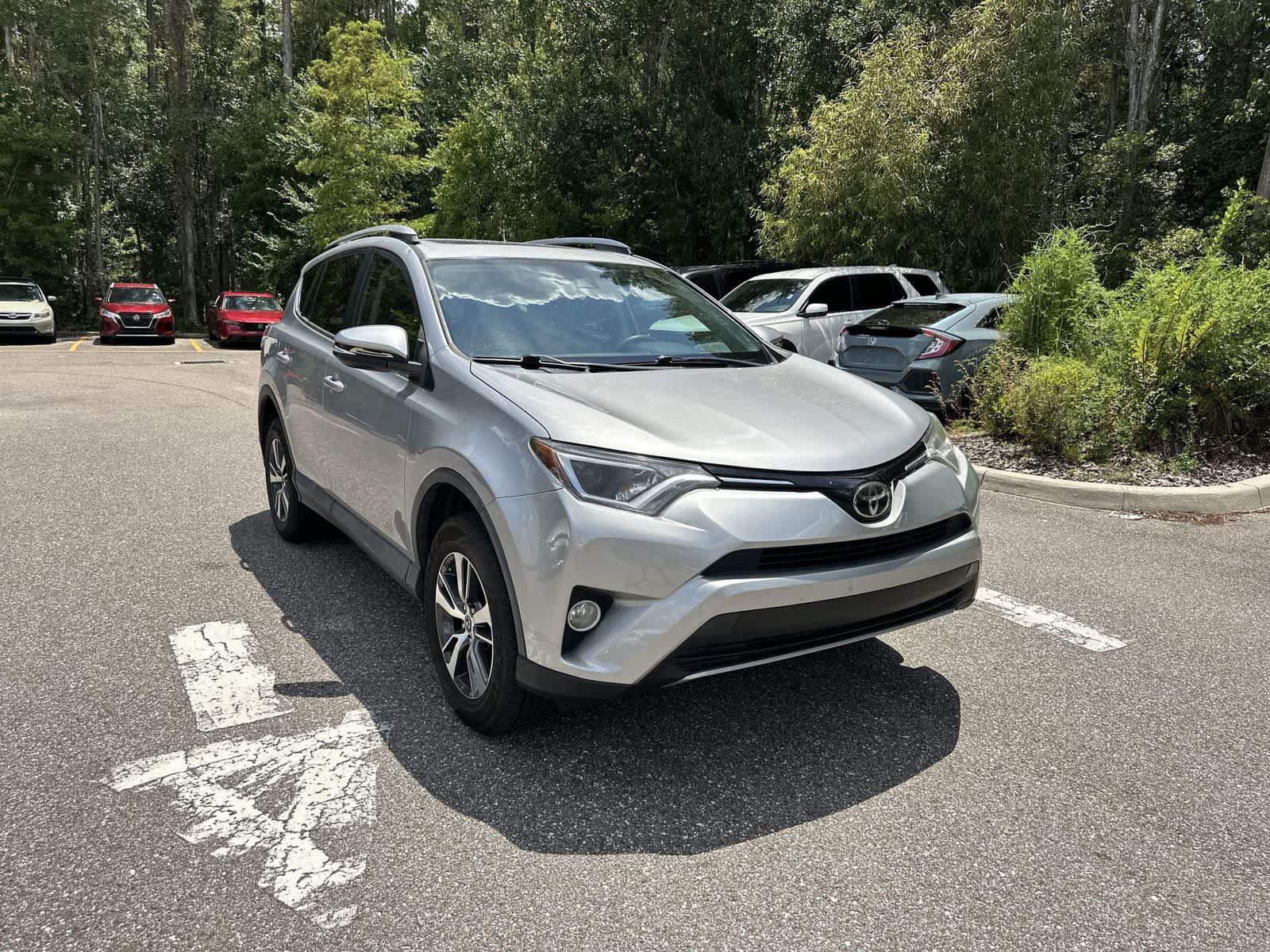Used 2018 Toyota RAV4 XLE w/ Plus Extra Value Package FWD image 8