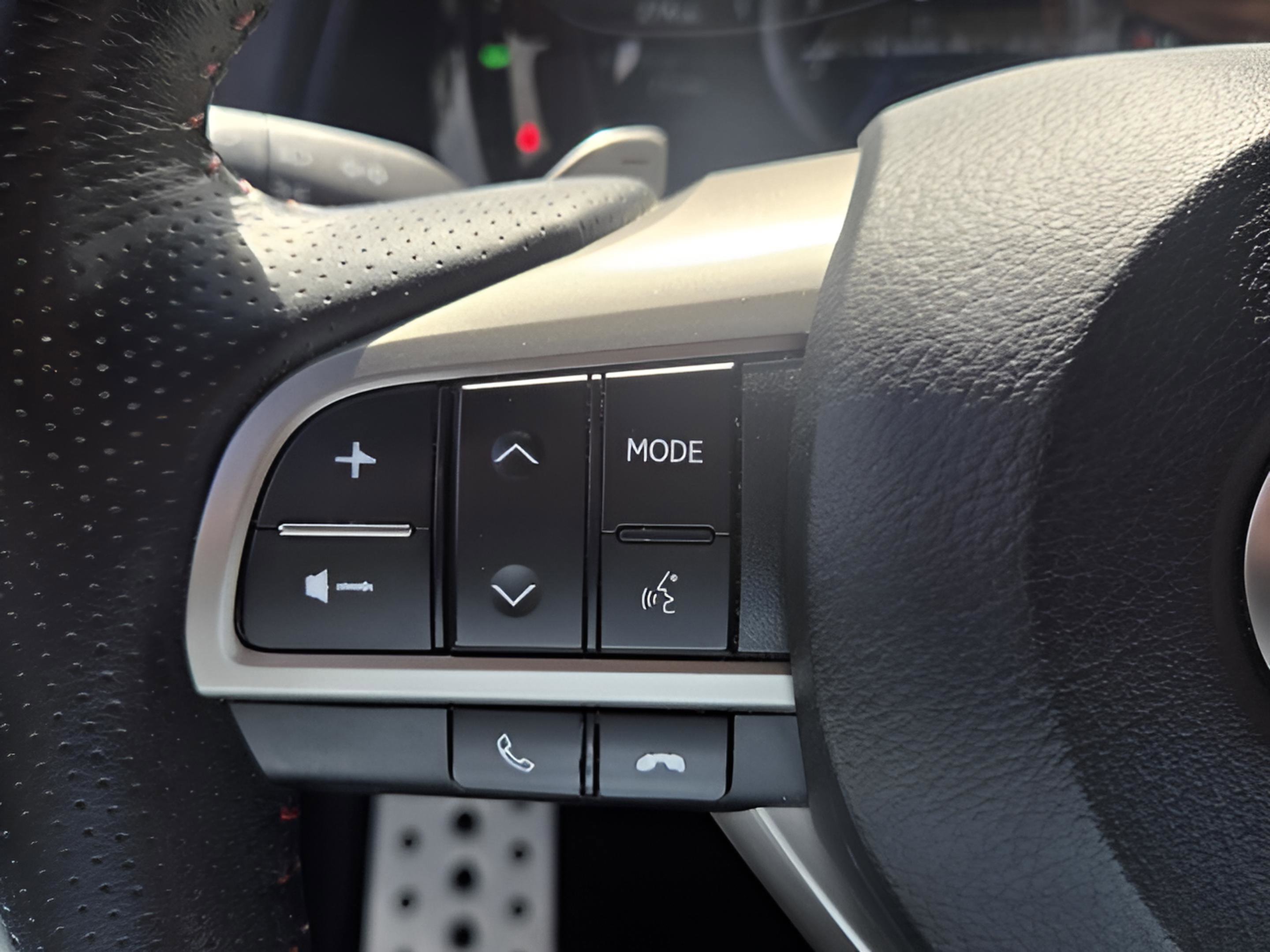 Used 2020 Lexus RX 350 F Sport w/ Cold Weather Package image 26