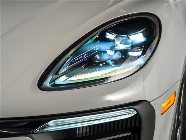 New 2026 Porsche Macan S AWD/4WD image 12
