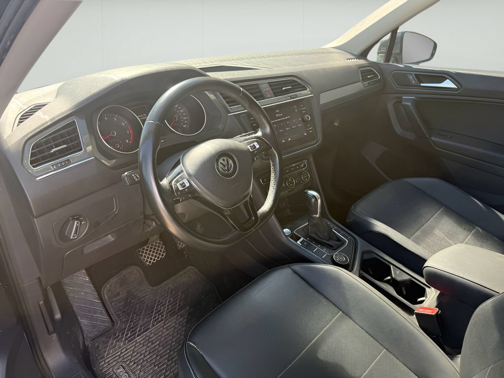 Used 2019 Volkswagen Tiguan SE w/ Panoramic Sunroof Package AWD/4WD image 10