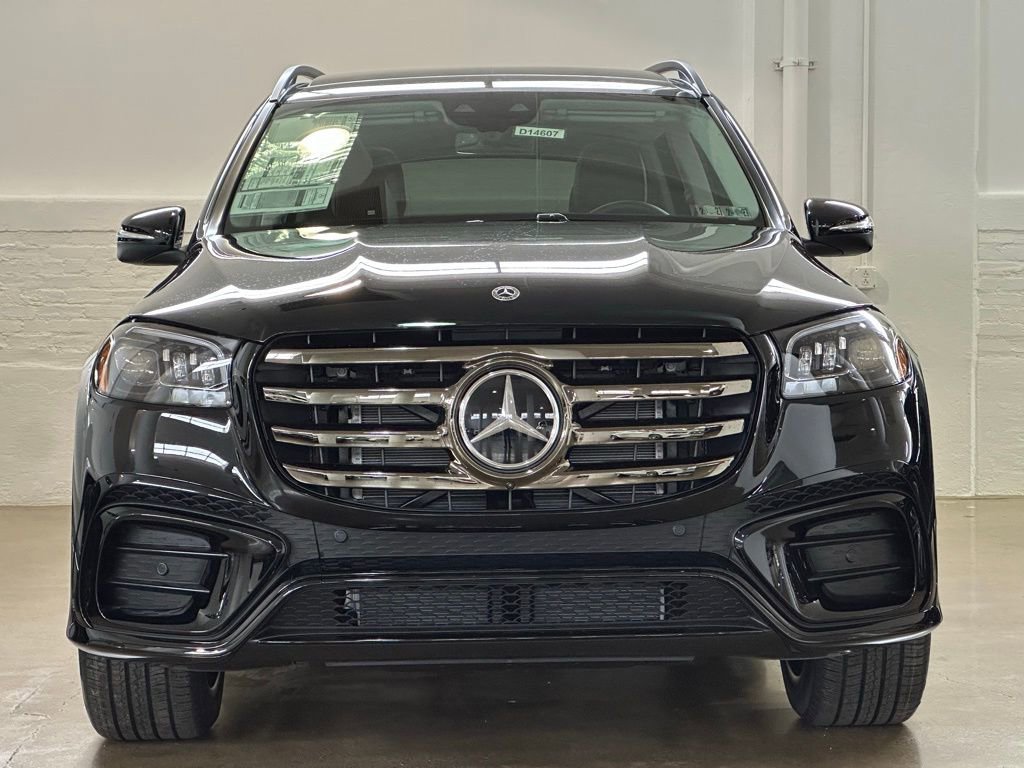 New 2026 Mercedes-Benz GLS 450 4MATIC image 2