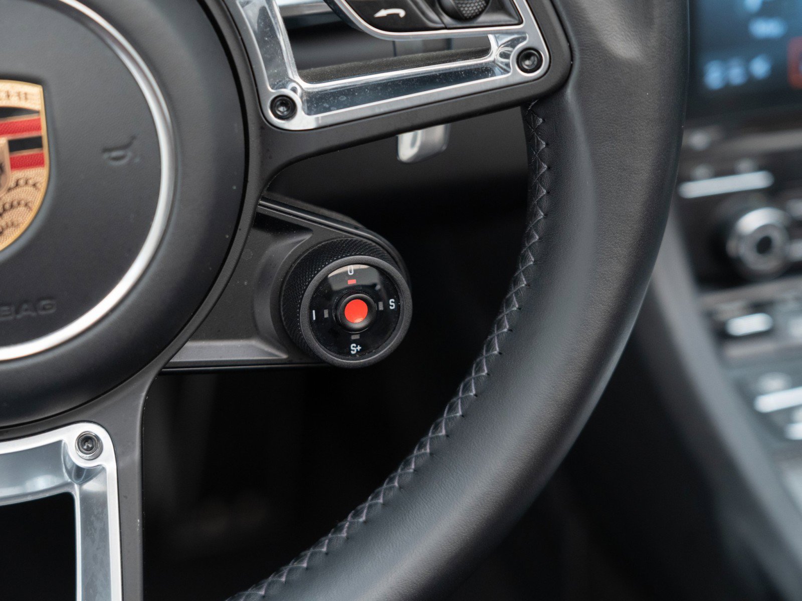 Certified 2017 Porsche 911 Carrera S RWD image 26