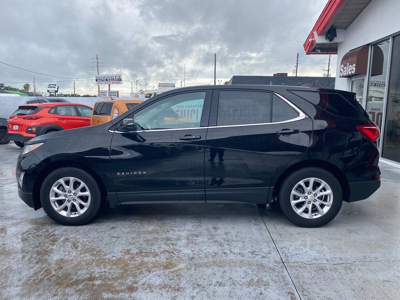 Used 2019 Chevrolet Equinox LT FWD image 3