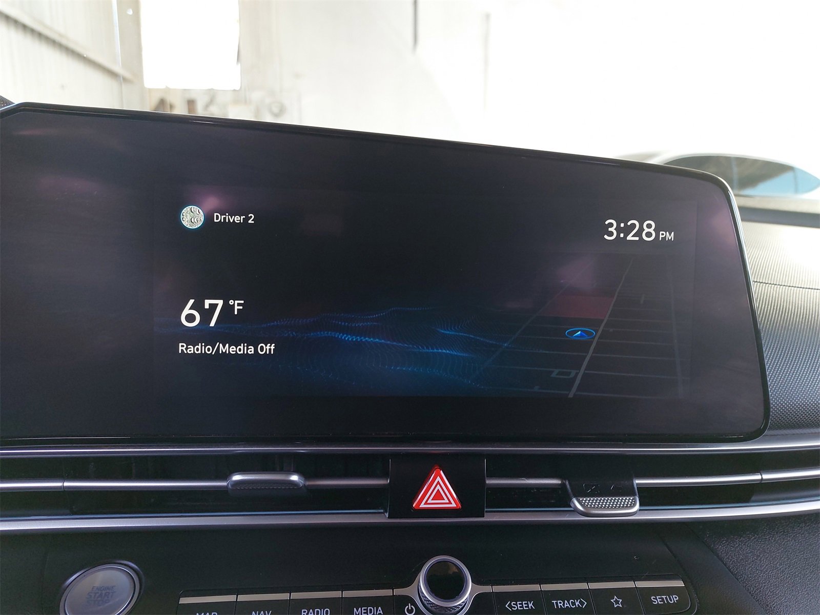 Used 2022 Hyundai Elantra Limited w/ Preferred Accessory Package image 20