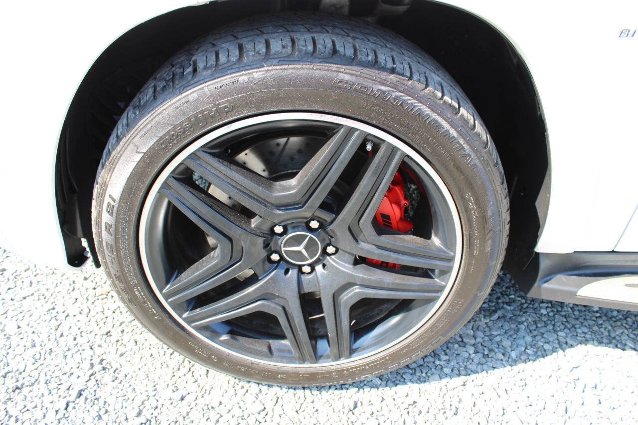 Used 2015 Mercedes-Benz GL 63 AMG 4MATIC w/ Accessory Chrome Package image 29