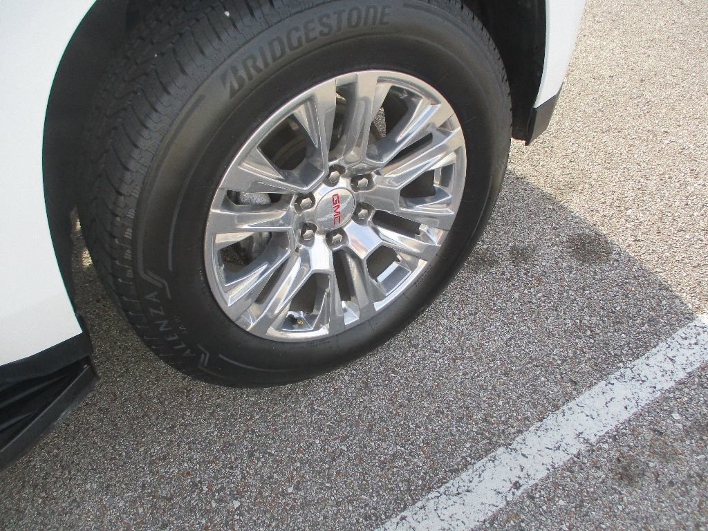 Used 2021 GMC Yukon XL Denali image 24