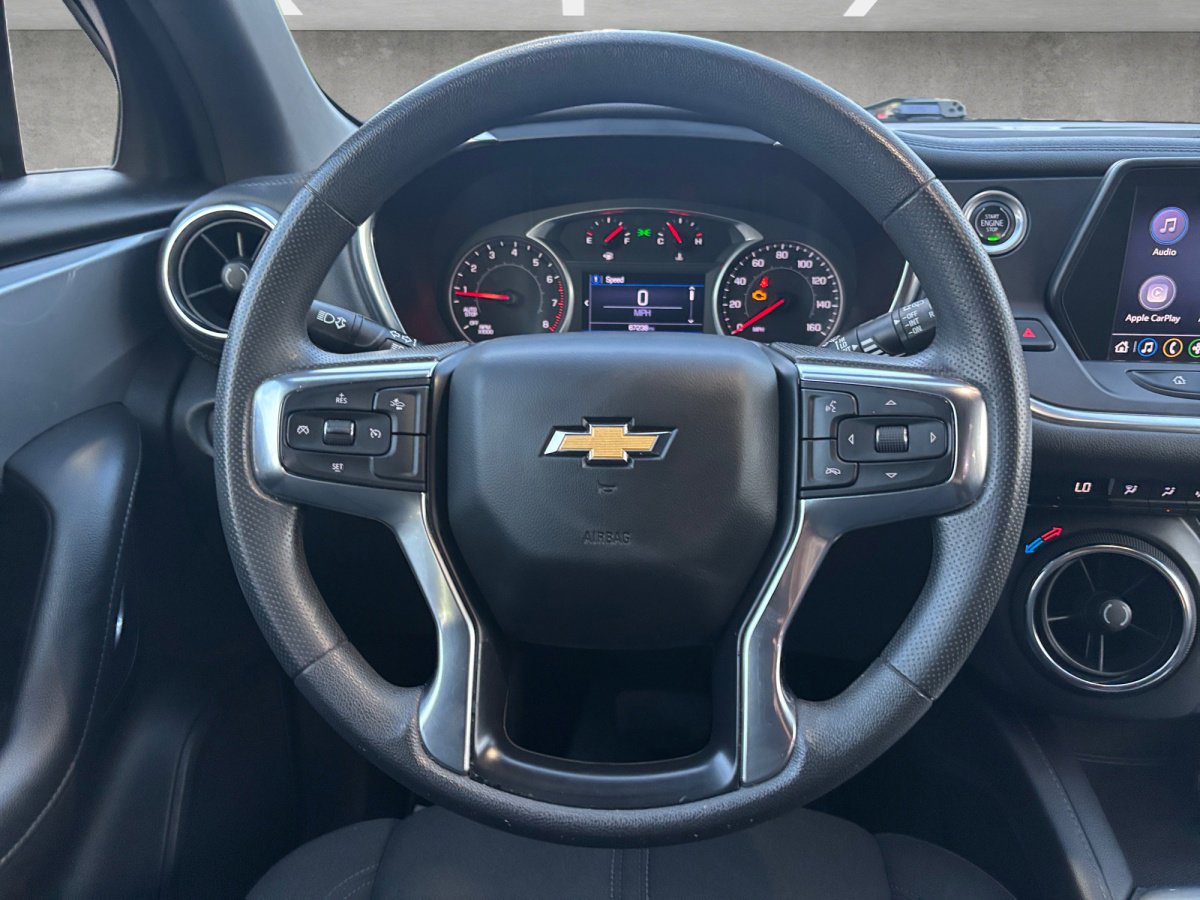 Used 2022 Chevrolet Blazer LT FWD image 25