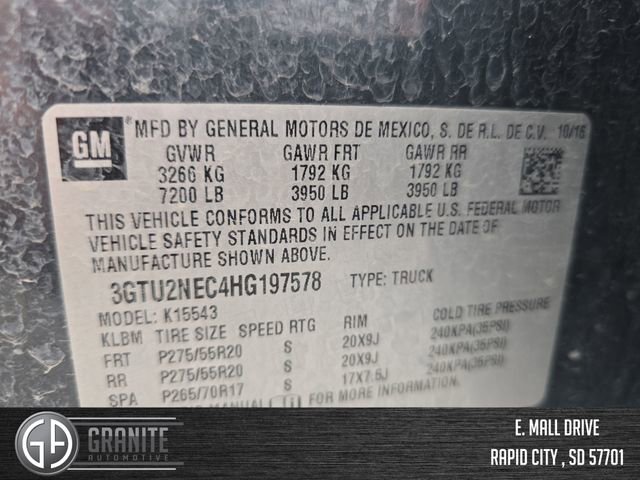 Used 2017 GMC Sierra 1500 SLT w/ SLT Premium Package AWD/4WD image 30