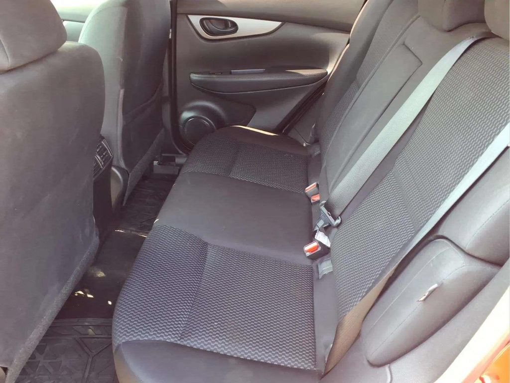 Used 2022 Nissan Rogue Sport S FWD image 14