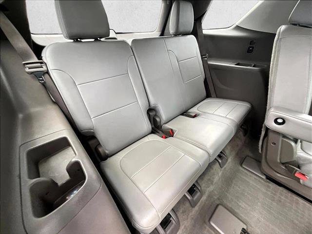 Used 2020 Chevrolet Traverse Premier w/ LPO, Floor Liner Package FWD image 29
