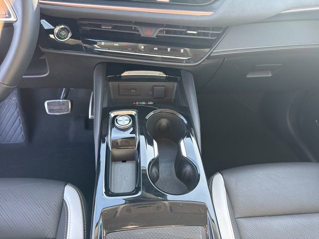 Used 2025 Buick Envision Sport Touring image 12