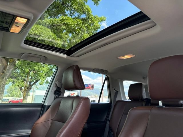 Used 2022 Toyota 4Runner Limited AWD/4WD image 16