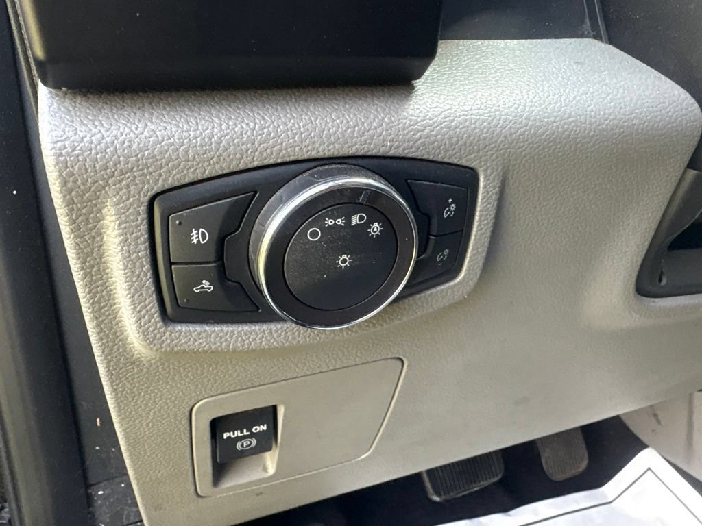 Used 2019 Ford F150 XL w/ Equipment Group 101A Mid AWD/4WD image 23