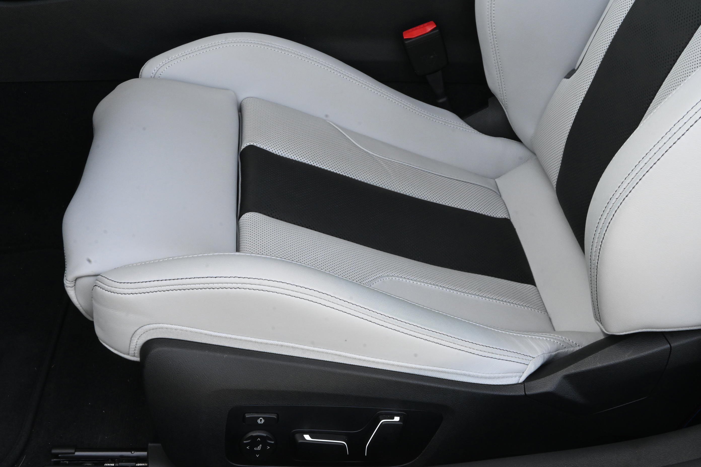 Used 2025 BMW M4 xDrive Competition w/ Executive Package image 21