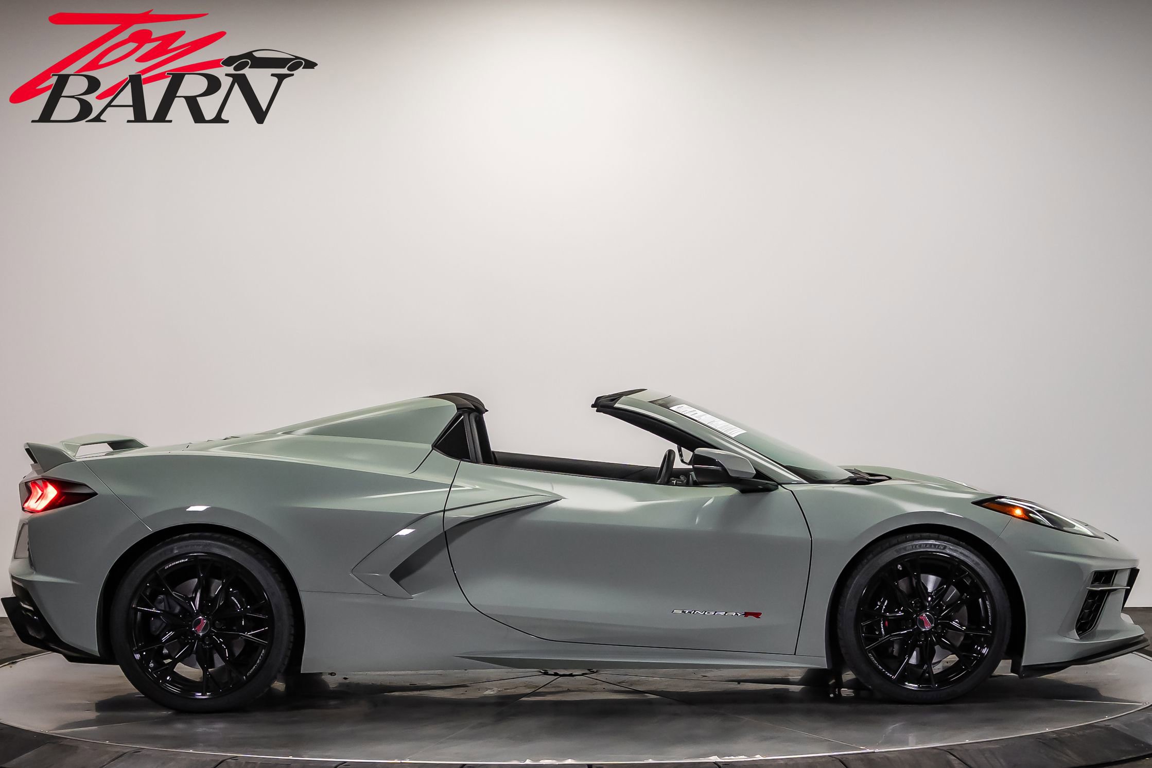 Used 2024 Chevrolet Corvette Stingray Preferred Conv w/ Z51 Performance Package image 6