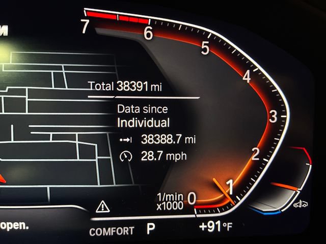 Used 2023 BMW X4 xDrive30i w/ M Sport Package AWD/4WD image 17