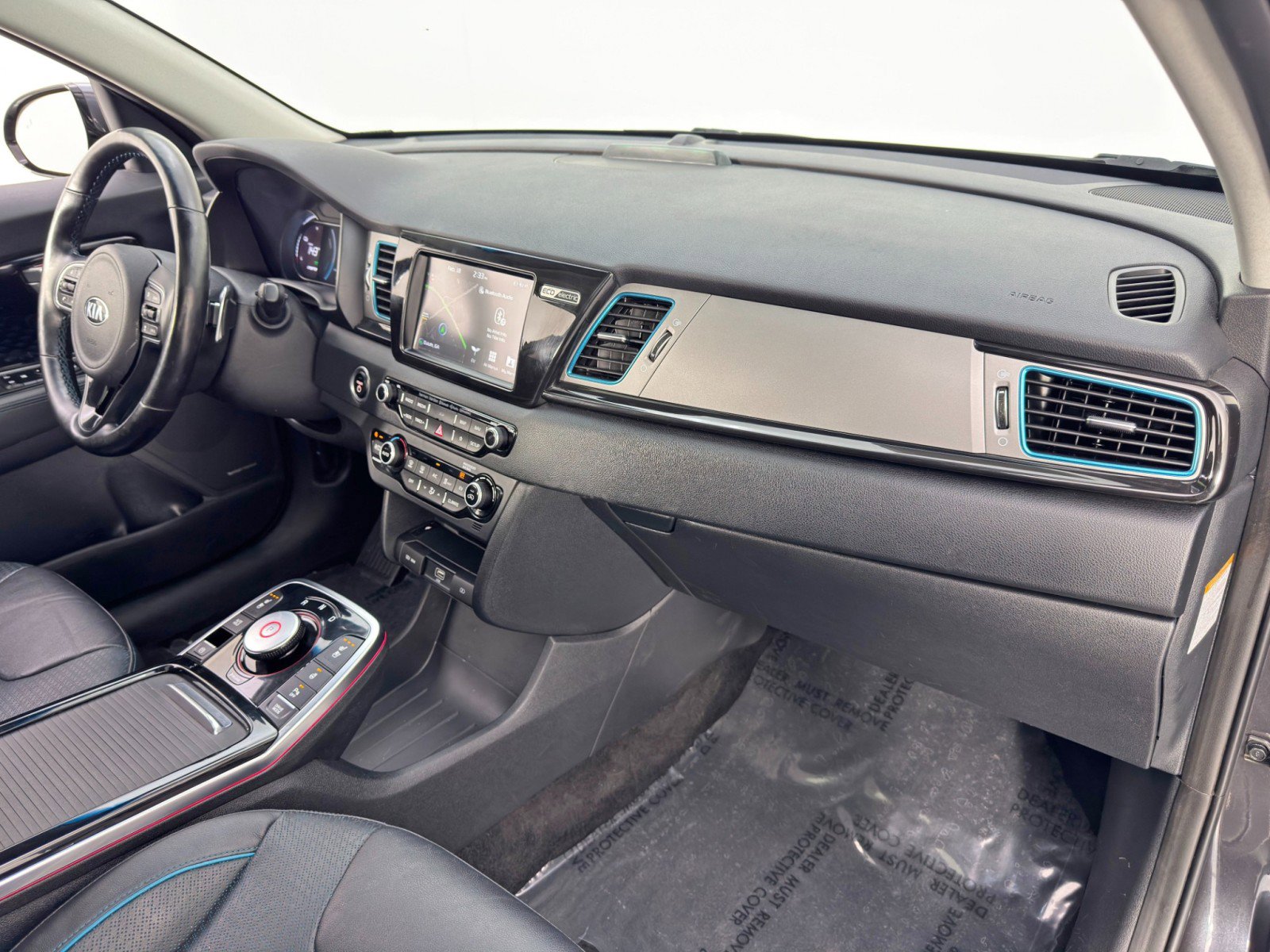 Used 2019 Kia Niro EX Premium image 14