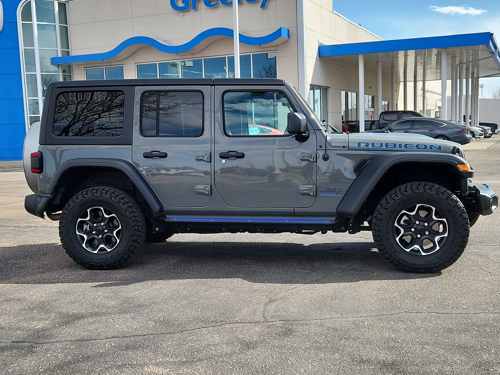 Used 2023 Jeep Wrangler Unlimited Rubicon 4xe w/ Cold Weather Group image 6