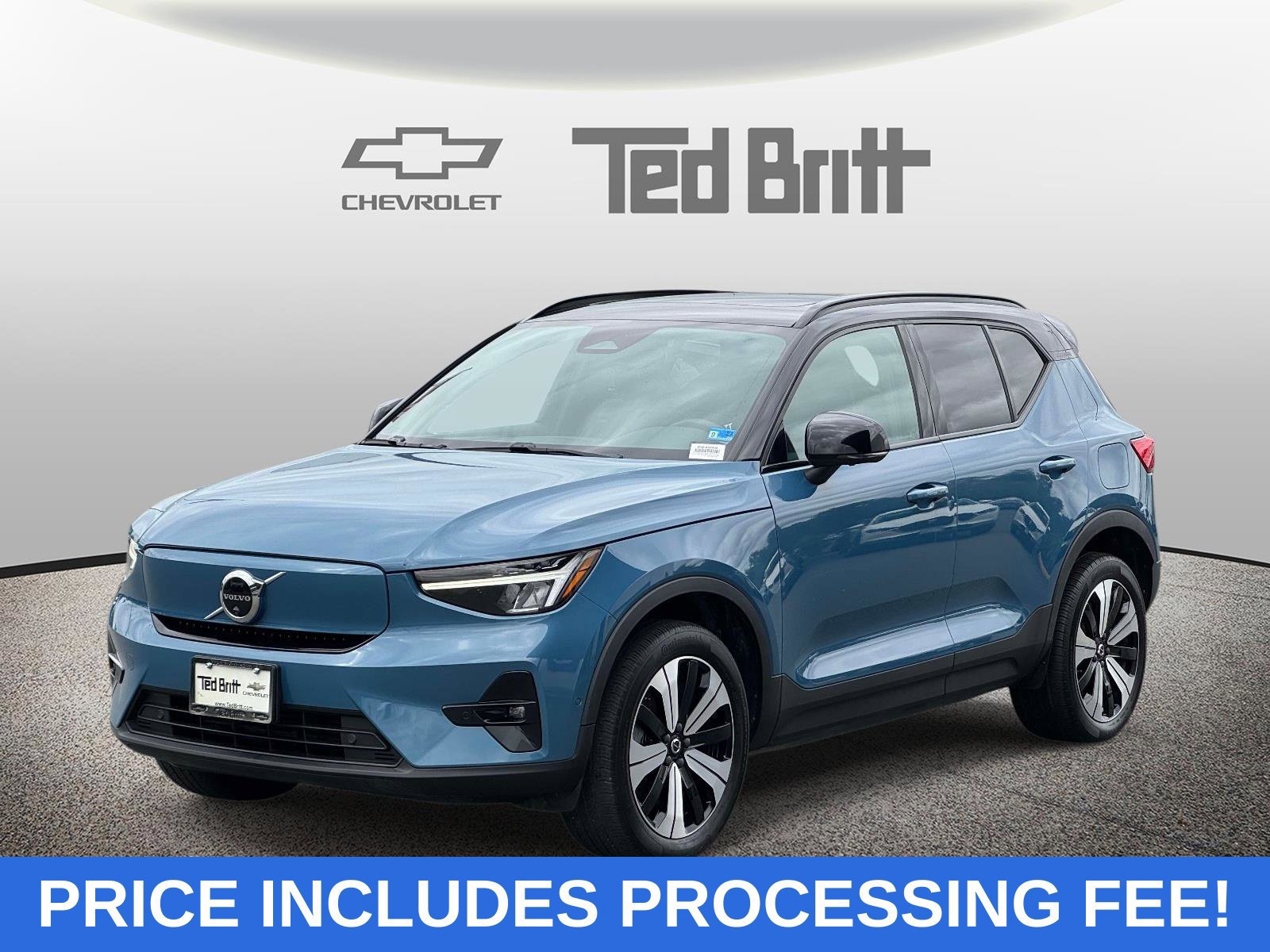 Used 2023 Volvo XC40 Recharge Plus w/ Protection Package Premier AWD/4WD image 1