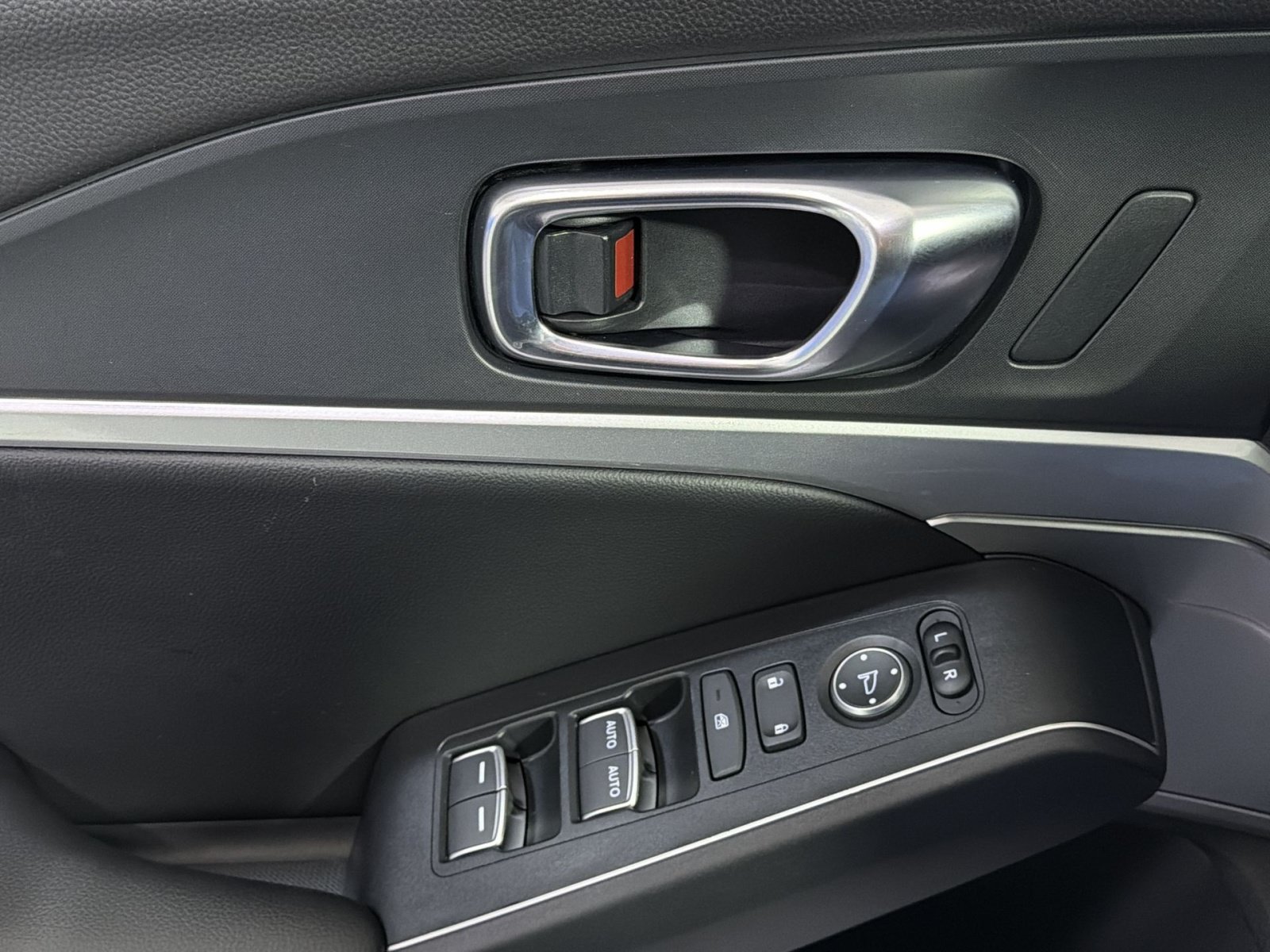 Used 2025 Acura Integra A-Spec FWD image 34