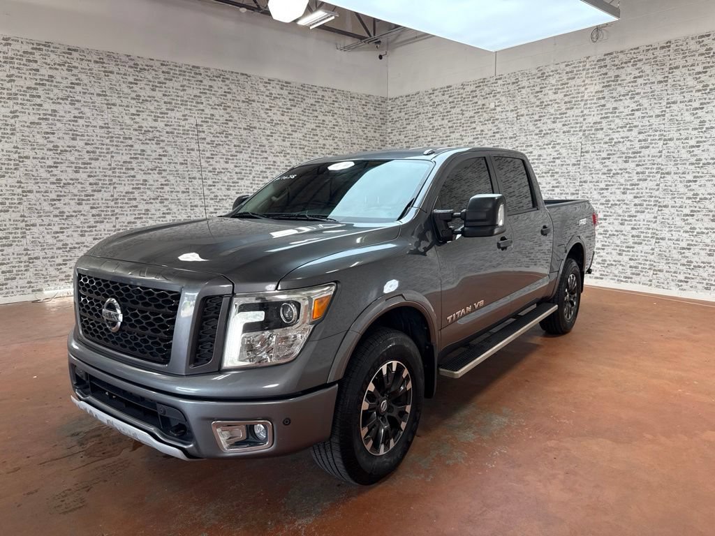 Used 2019 Nissan Titan PRO-4X w/ Pro-4x Convenience Package AWD/4WD image 3