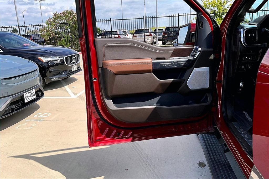 Used 2025 Ford F150 King Ranch w/ FX4 Off-Road Package AWD/4WD image 22