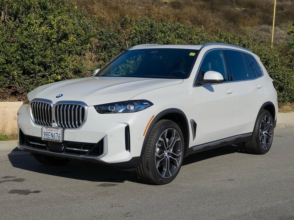 Used 2025 BMW X5 sDrive40i w/ Parking Assistance Package image 26